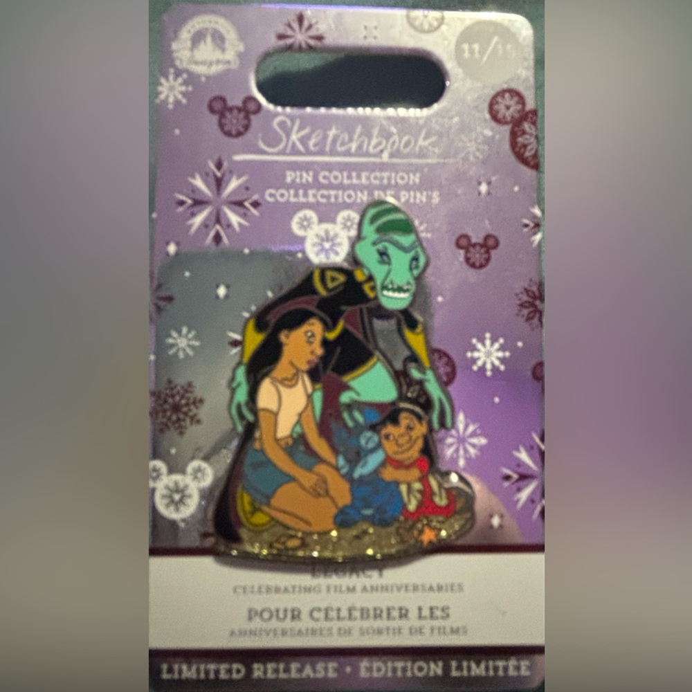 Disney Lilo & Stitch 20th Anniversary Sketchbook Pin